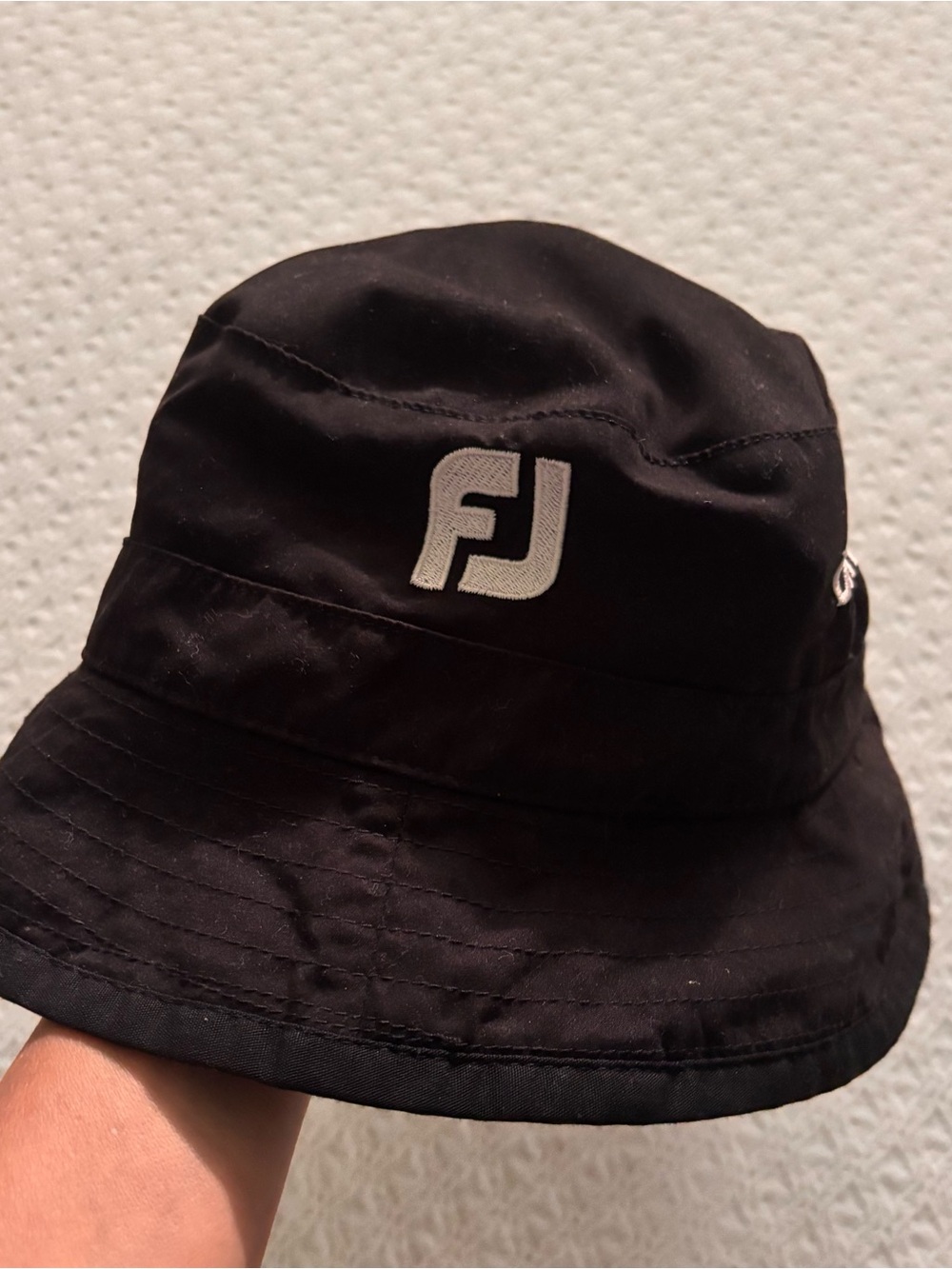 Vintage FootJoy Black Dryjoys bucket hat with embroidered logo